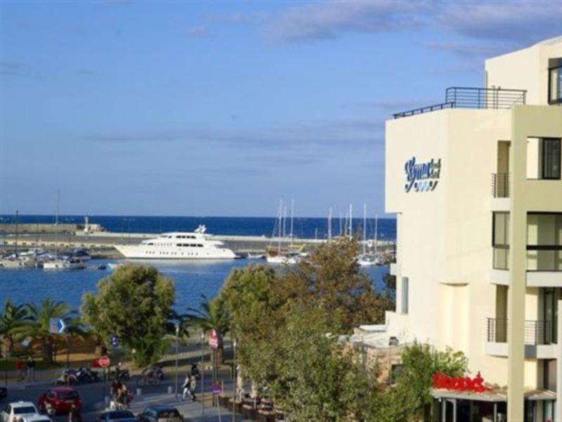 Hotel Kyma 5*